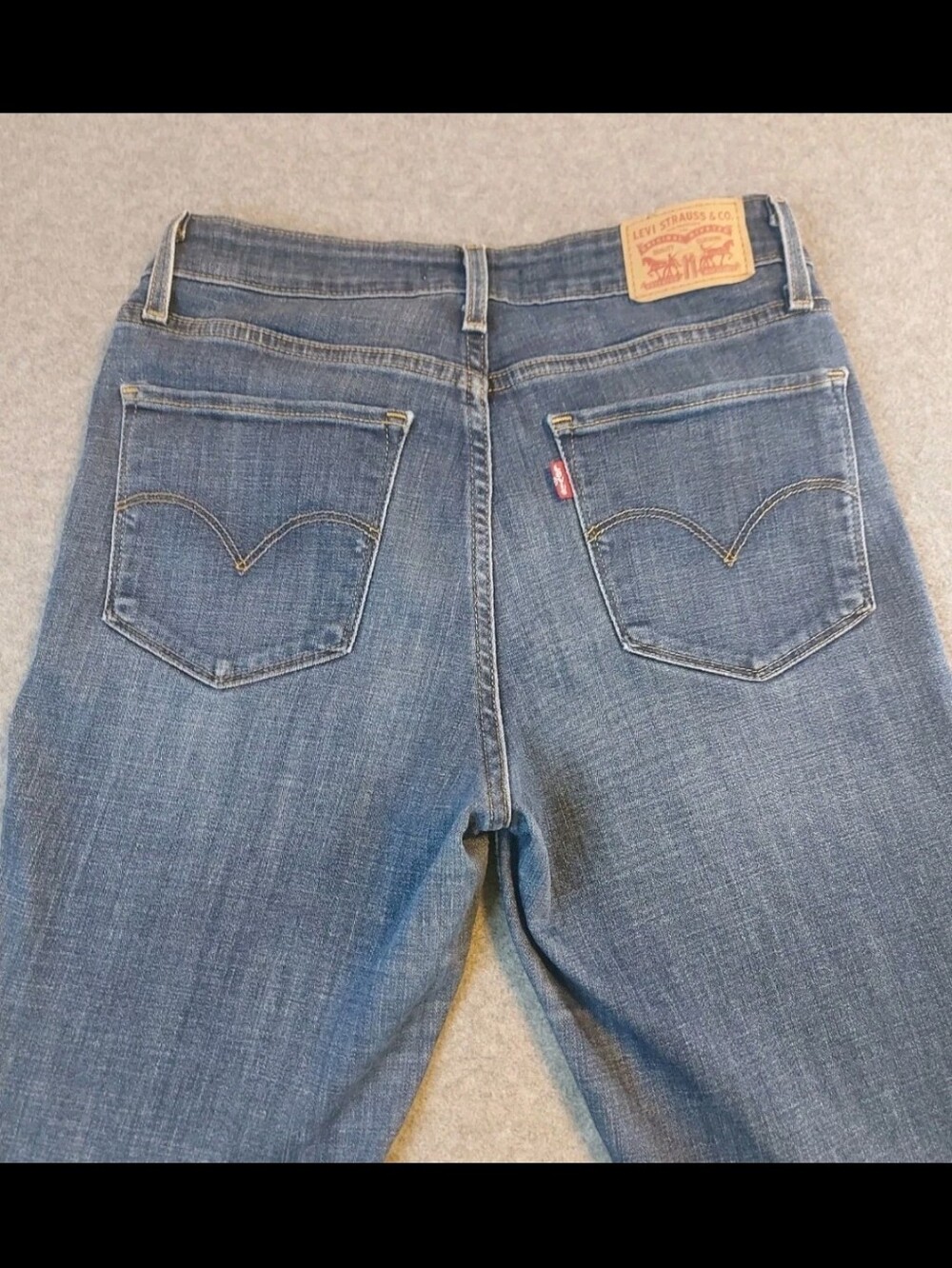 Levi's 721 High Rise Skinny Jeans Woman W29 L30 Blue Story Dark Wash - Picture 12 of 12